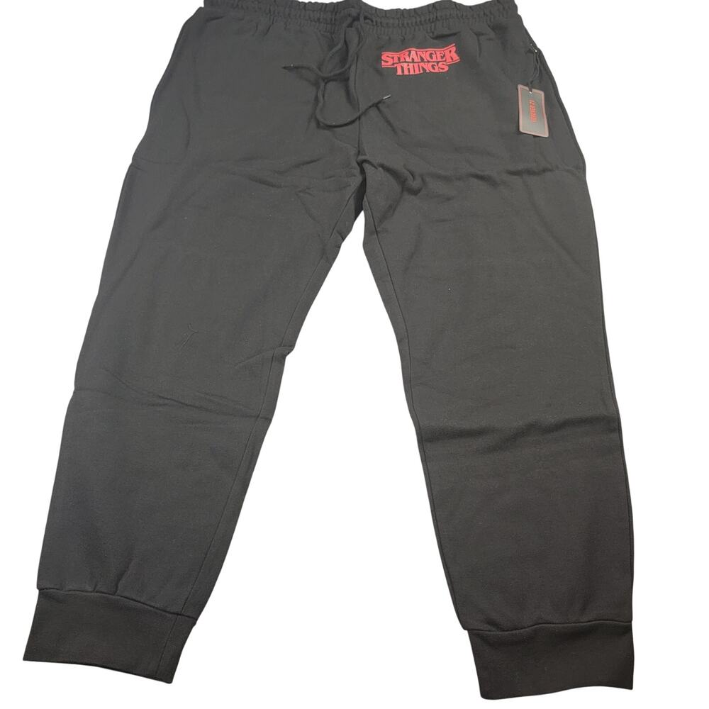 Stranger Things Netflix Official Merchandise Jogger Sweatpants 3X Black Red NWT